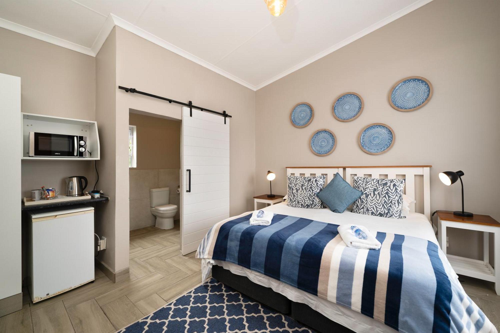Admirals And Brightways Self Catering Guest house