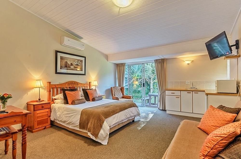 Guest house Admirals And Brightways Self Catering Port Elizabeth